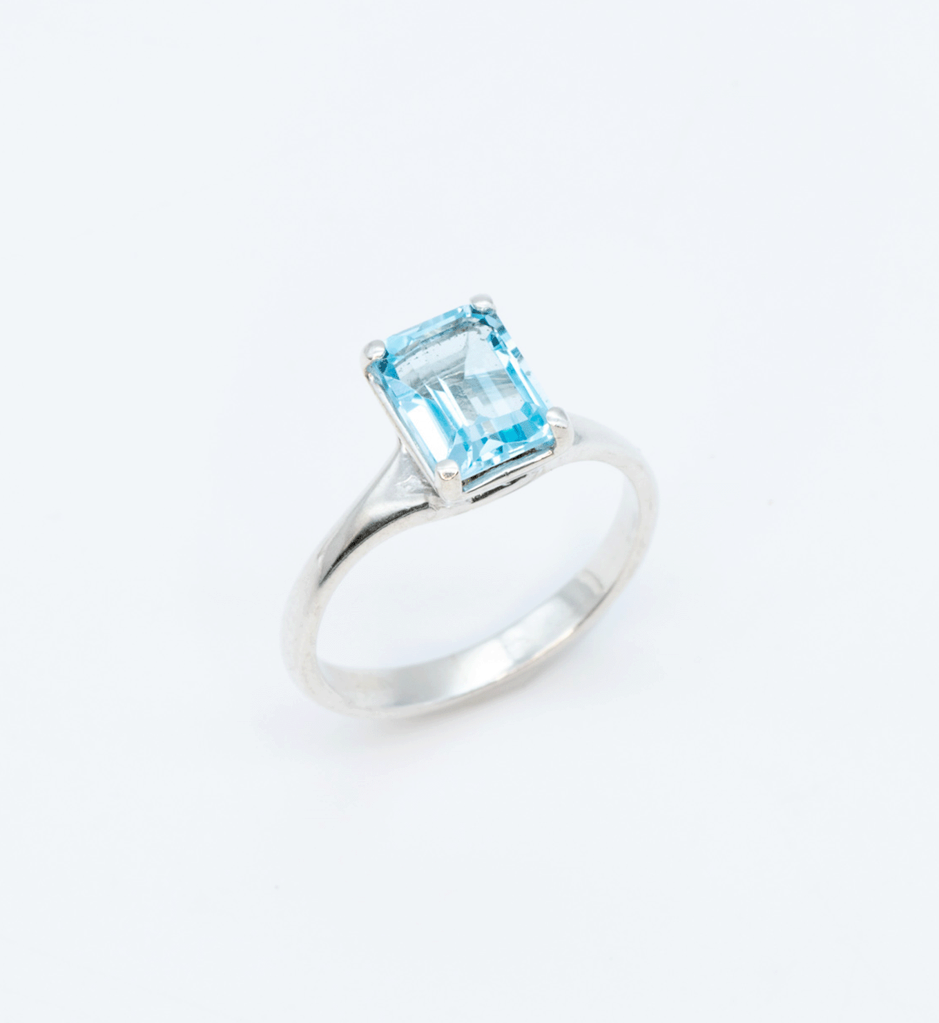 Vintage Estate 3.50 Carat Natural Sky Blue Topaz Solitaire Filigree Ring In 925 Solid Sterling Silver Ring Sizes 5 Through 12 store 485