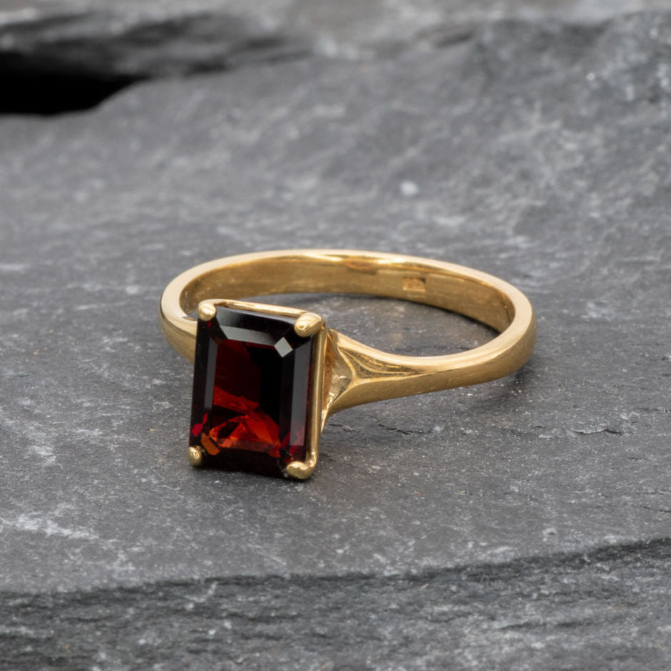 Garnet Ring, January Birthstone, Natural Garnet Rectangle Ring, Silver Ring, Solitaire Engagement Ring, Red Solitaire Ring, Engagement Ring(1)