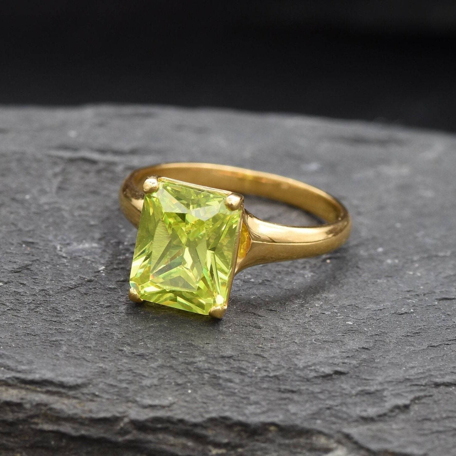 Green Diamond Ring, Lime Green Ring, Solitaire Ring, Green Rectangle Ring, Promise Ring, Statement Ring, Vintage Ring, Solid Silver Ring(1)