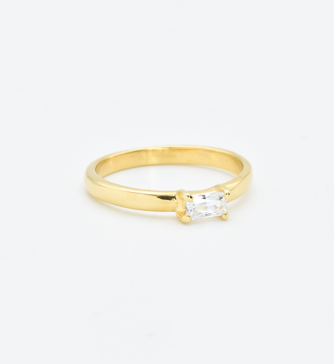 Baguette Diamond Ring in side setting