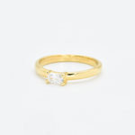 Solitaire Diamond Ring in 18k Gold Vermeil