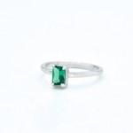 925 Sterling Silver ring with emerald may birthstone in baguette cut and prong setting. Solitaire ring ideal for anniversary present and everyday wear. For love, renewal, wisdom 